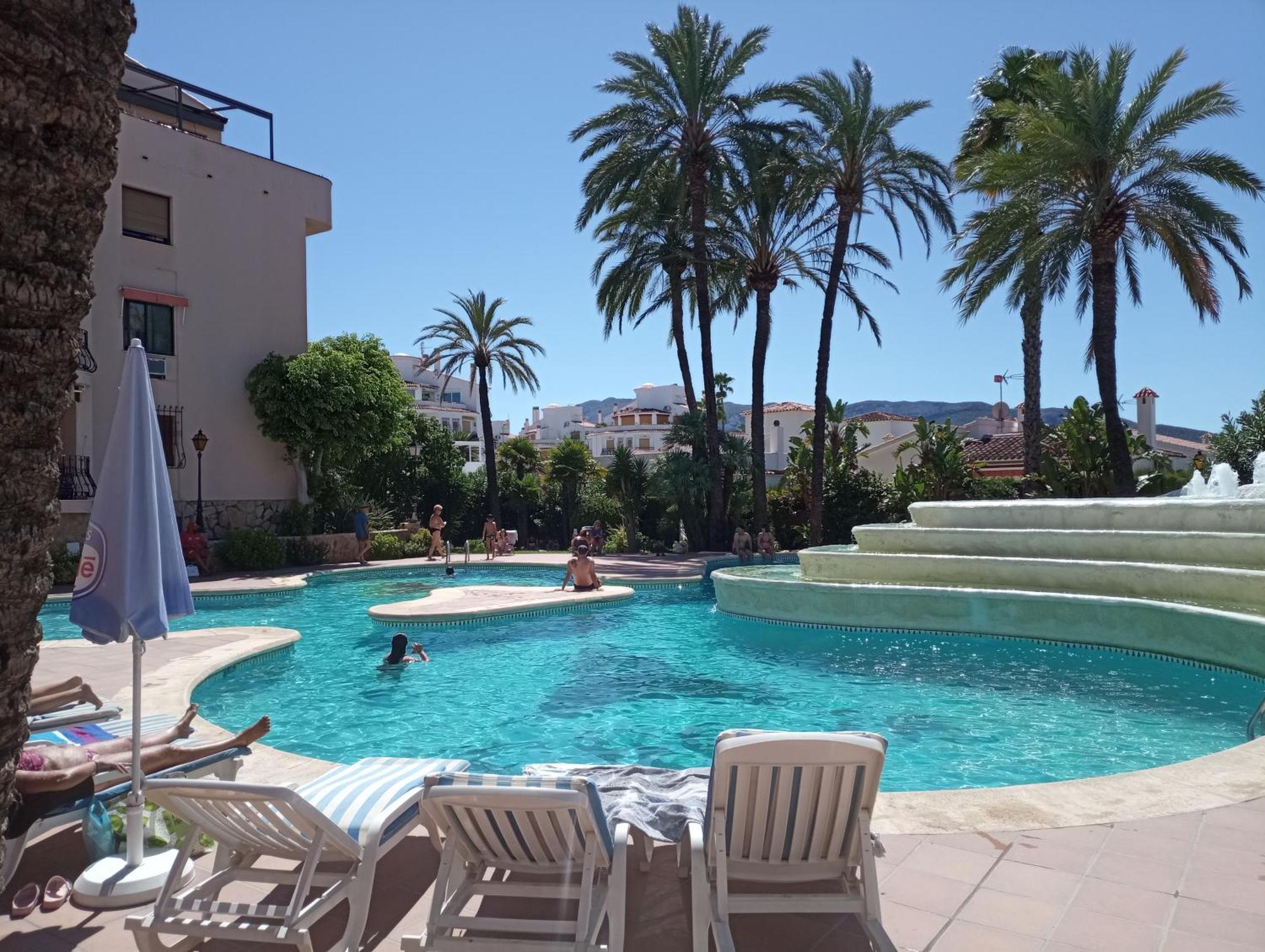 Estudio Capitan-Piscina Дения Экстерьер фото